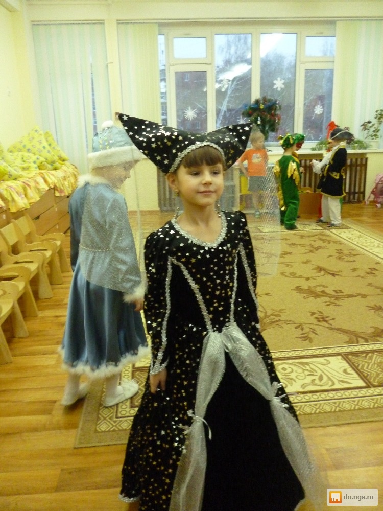 Новогодний костюм ночи Новогодний костюм ночи
