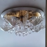 Продам недорого красивую люстру с энергосберегающими лампами, Новосибирск