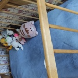 Продам детскую кроватку с матрасом и бортами, Новосибирск