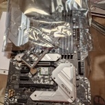Материнская плата z390 с процессором i5-9600KF, Новосибирск
