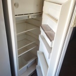 Холодильник чистый белый небольшой, Новосибирск