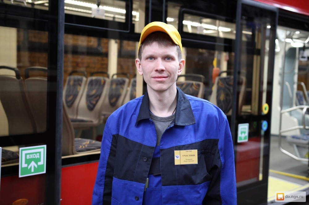 продавец строительных материалов. столяр. комплектовщик на склад озон. слесарь сборщик. кладовщик-комплектовщик.