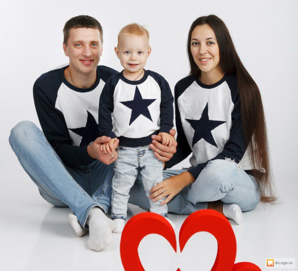 We clothing. Семья бренд. Производитель одежды «we're Family». Фэмили бренд Бьянка. Производитель одежды «we're Family» Фемели лук.