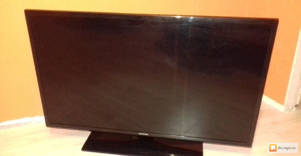 Телевизор 32 дюйма длина и ширина в сантиметрах. Samsung 39 дюймов телевизор. Монитор 32-37 серебристый. 32lh530. 0 39 дюймов.
