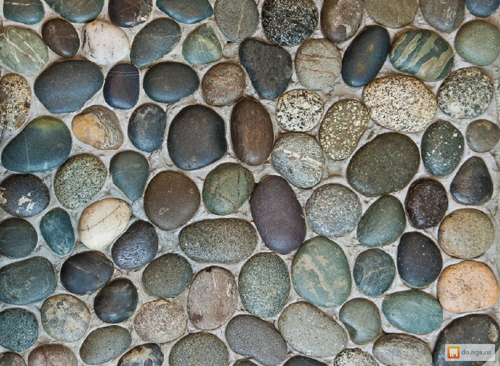 Камень булыжник. Речная галька горного алтая. Моховой агат (дендритовый, пейзажный. Пейзажный моховой агат. Камешк.