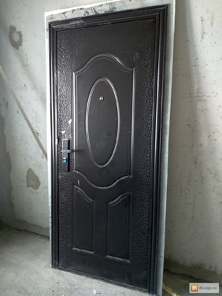 Недорогие двери металлические входные бу