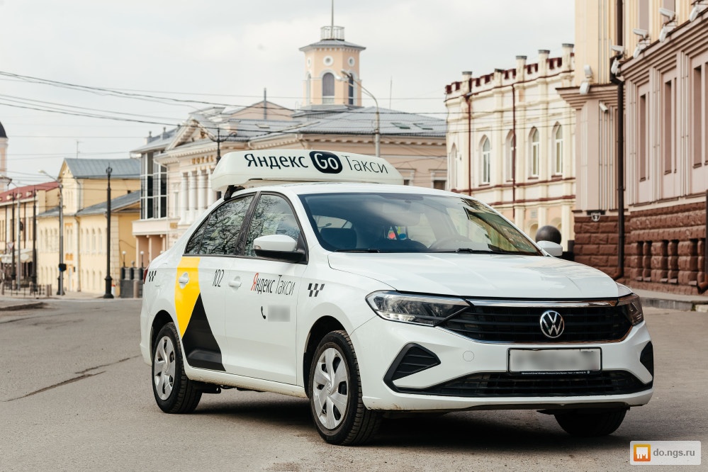 Искитим такси новосибирск. Hyundai solaris 2018 taxi. Такси атлас новосибирск. Hyundai solaris 2021 такси. Машина под такси новосибирск.