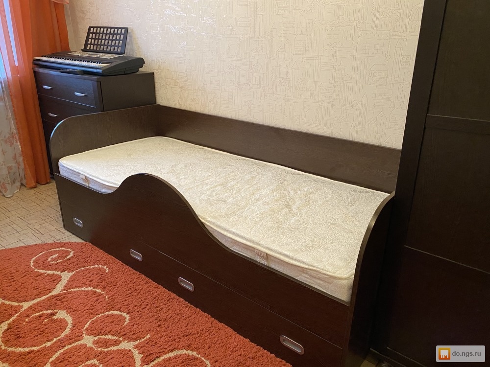 Авито новосибирская б у. Кровать подростковая цвет венге. Кровать подростковая б/у. Авито детская кровать. Кровать подростковая в Новосибирске.